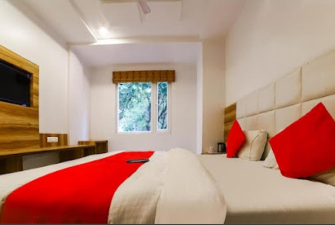 Hotel Awesome International 뉴델리 외부 사진