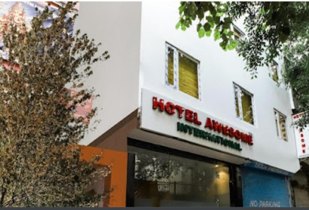 Hotel Awesome International 뉴델리 외부 사진